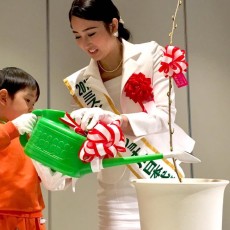 緑化キャンペーンの苗木贈呈式・植樹式in来福（福井）